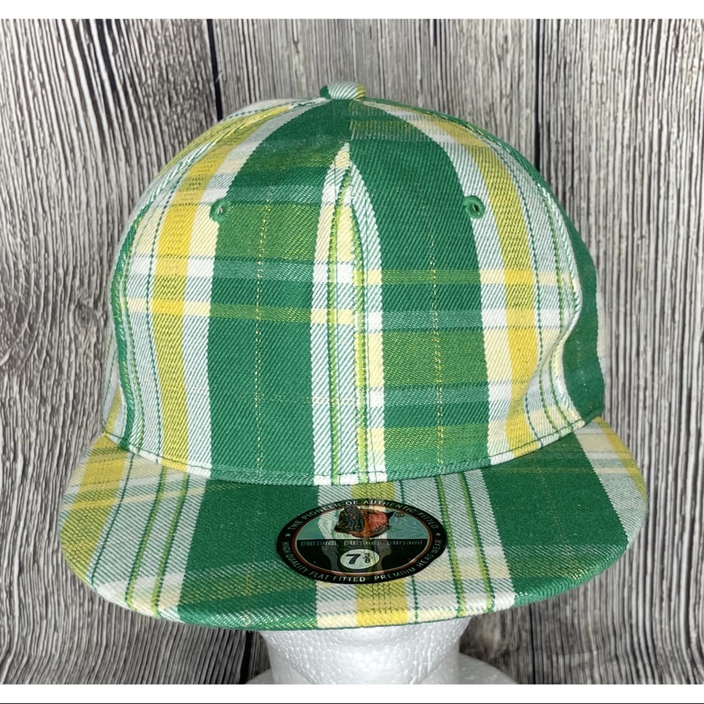 Pit Bull Fitted Hat Cap Plaid Green Gold Metallic Men’s Size 7 3/8 Flat Bill